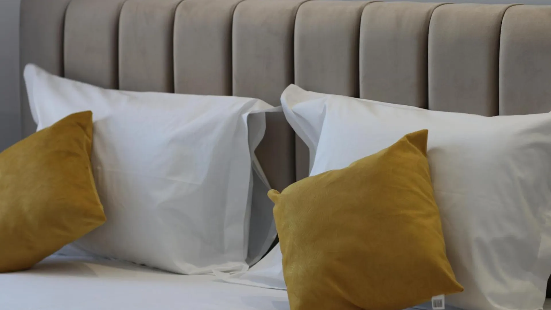 Klea Rooms Himare Homestay