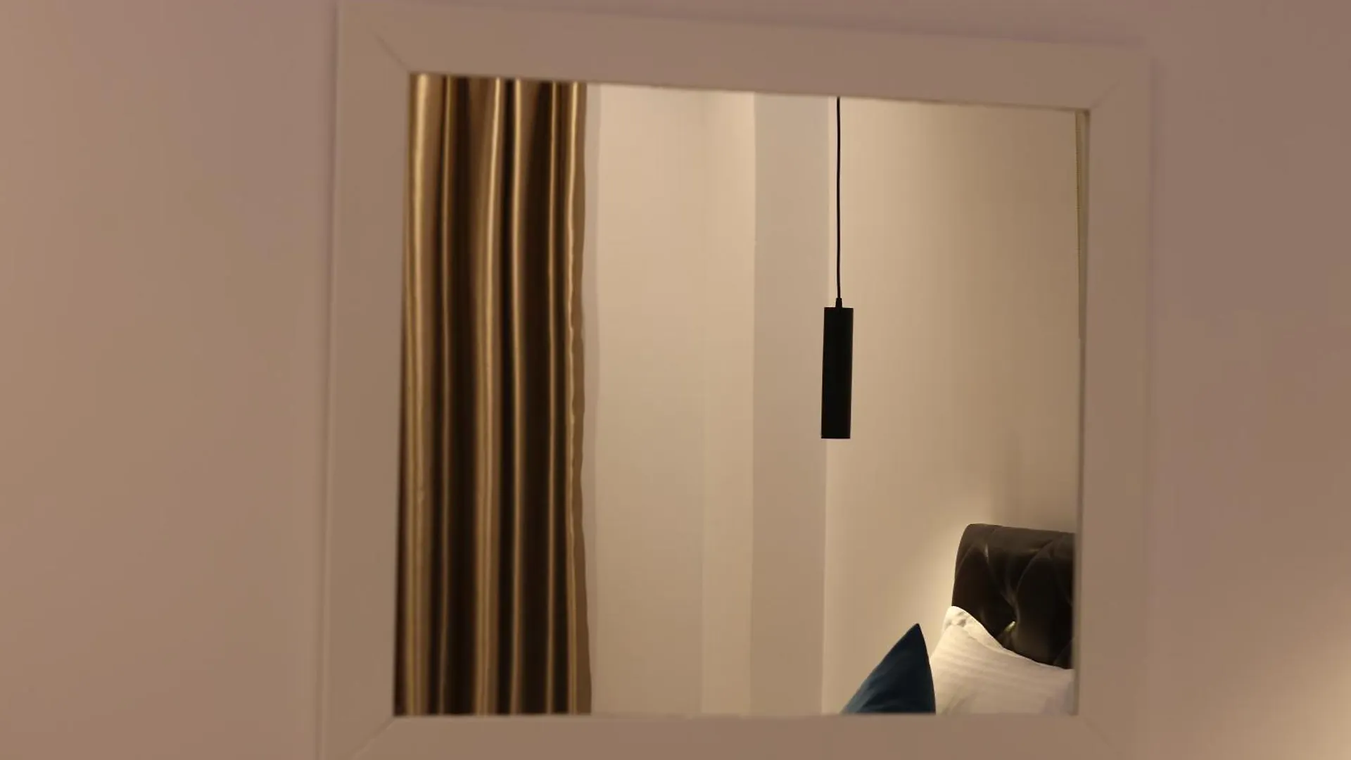 Klea Rooms Himare Homestay